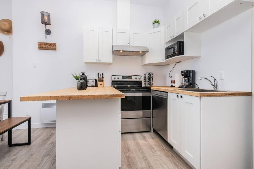 North House - Manoir Des Remparts- Renovated 3 Bedroom Oasis Québec Exteriör bild